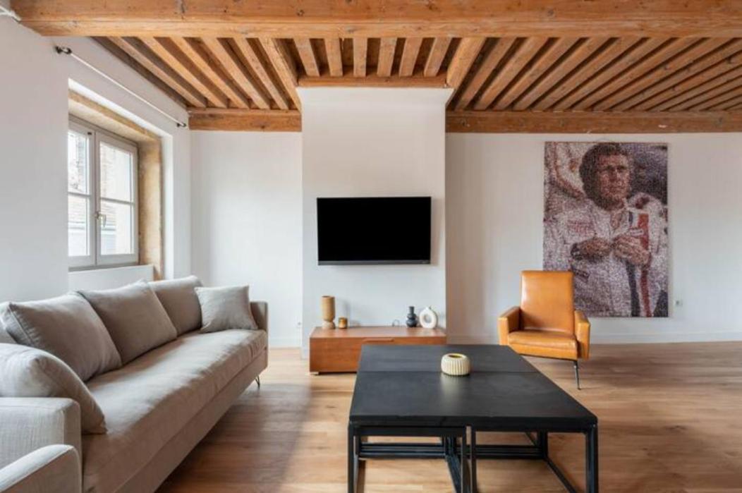 Appartamento Nocnoc - L'Etage De Cordeliers Lione Esterno foto
